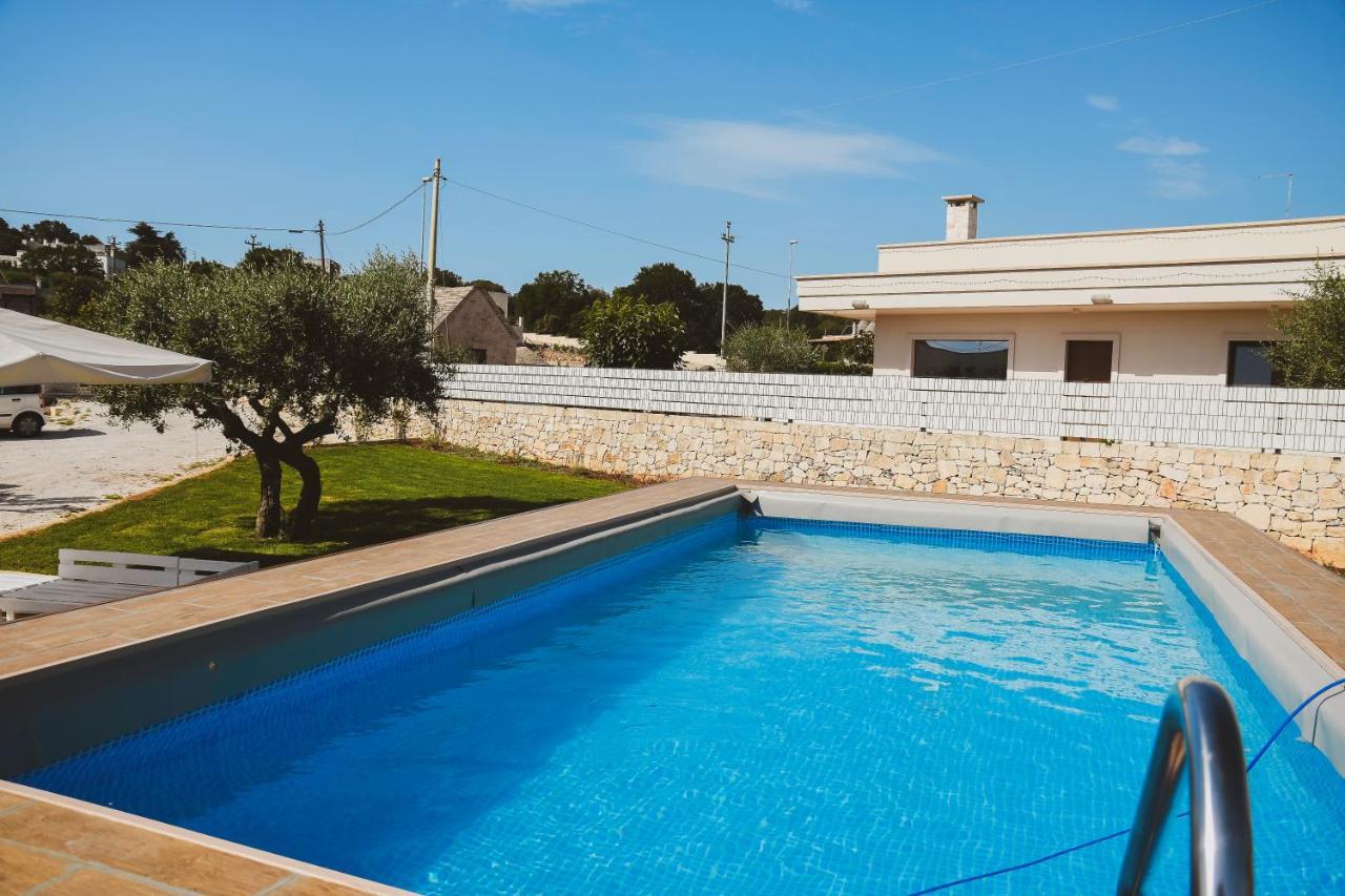 ロコロトンド Trulli Donna Isabella 2 Bed & Breakfast エクステリア 写真