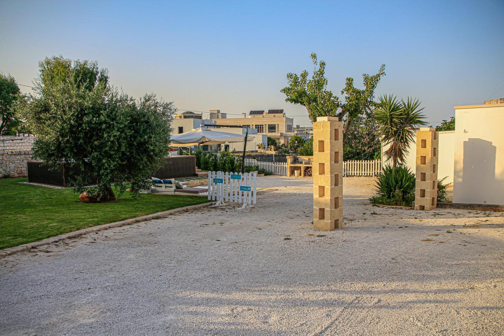 ロコロトンド Trulli Donna Isabella 2 Bed & Breakfast エクステリア 写真